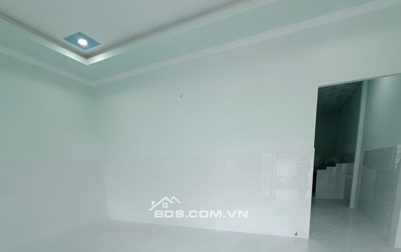 Bán nhà mới xây,thổ cư 100%,có chủ quyền nhà tại TP Bến Tre.Gía 1,3 tỷ